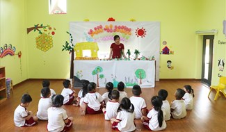 Giờ học của các cháu mầm non tại iSchool Quảng Trị. Ảnh: Trần Chánh