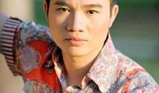 Ca sĩ Quang Linh sinh năm 1965 tại Quảng Trị, được trời ban cho chất giọng khá ngọt ngào đặc biệt là đối với các ca khúc dân ca. Ảnh: ITN