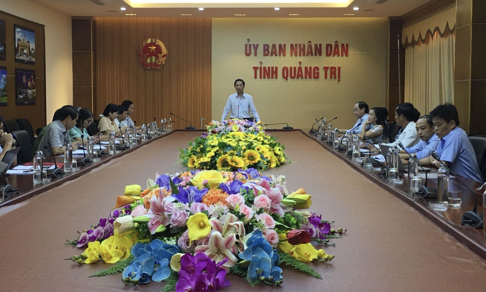 Phó Chủ tịch UBND tỉnh Hoàng Nam phát biểu tại cuộc họp