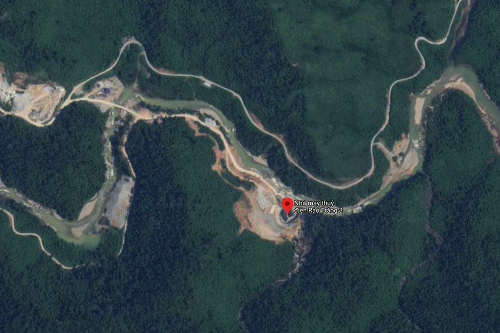 Thuỷ điện Rào Trăng 3 nhìn từ trên cao. Ảnh chụp màn hình từ Google Maps