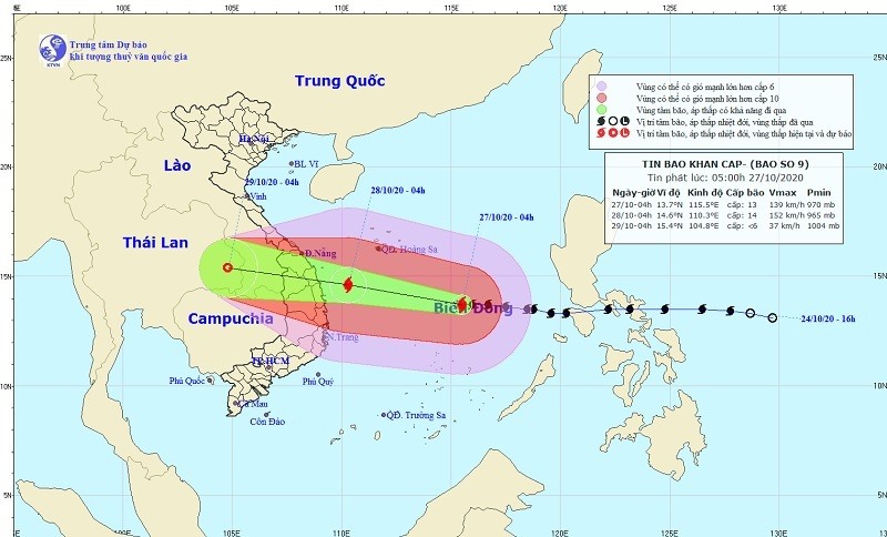 Bão số 9 gió giật mạnh cấp 17 đang áp sát bờ biển các Đà Nẵng - Phú Yên, có khả năng mạnh thêm. (Nguồn: TTDBKTTVQG)