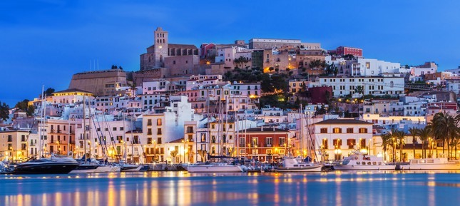 Ibiza - Tây Ban Nha, một trong những “thành phố du lịch không ngủ” nổi tiếng trên thế giới