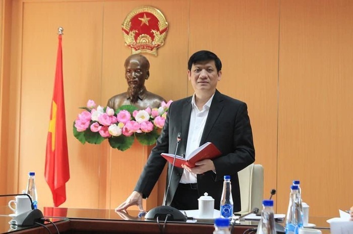 Bộ trưởng Bộ Y tế Nguyễn Thanh Long nhấn mạnh, nguy cơ dịch COVID-19 xuất hiện vẫn luôn thường trực nếu không thực hiện nghiêm các biện pháp phòng, chống dịch. Ảnh: VGP/Hiền Minh