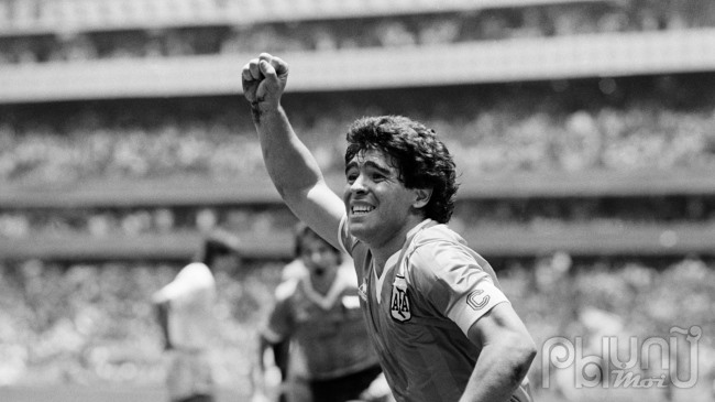 Maradona không phải là thứ cảm giác say đắm mà người ta có thể dễ dàng rũ bỏ...