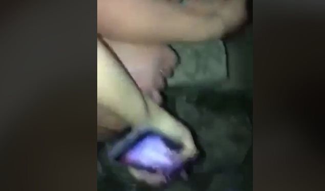 Hình ảnh nạn nhân bị đánh trong clip phát tán trên mạng
