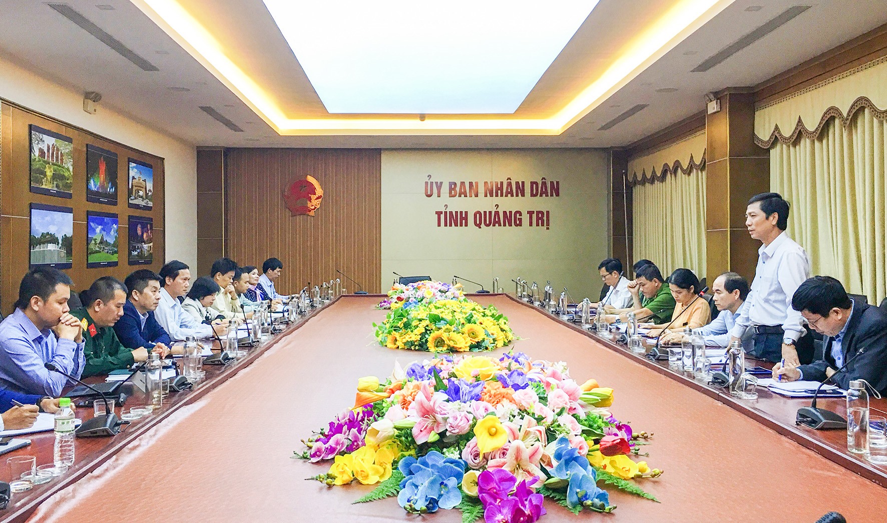 Phó Chủ tịch UBND tỉnh Hoàng Nam kết luận tại cuộc họp - Ảnh: L.T