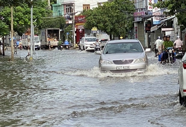 Mưa lớn gây ngập lụt tại Phan Rang-Tháp Chàm. (Ảnh: TTXVN)