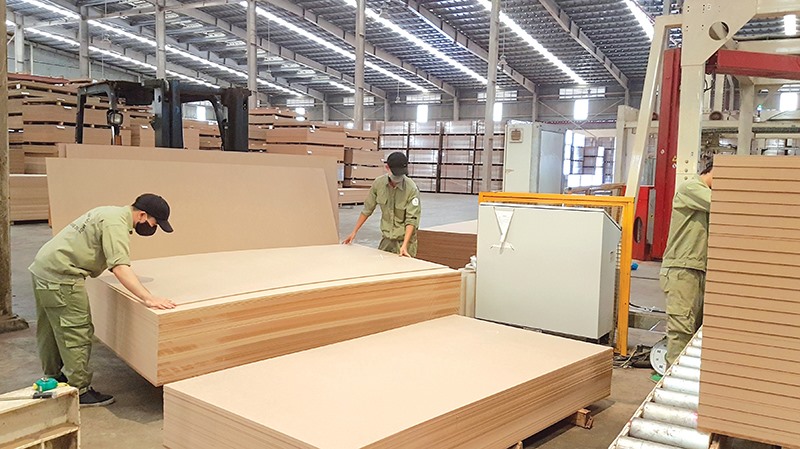 Ngành công nghiệp chế biến gỗ hoạt động ổn định - Ảnh: K.S​