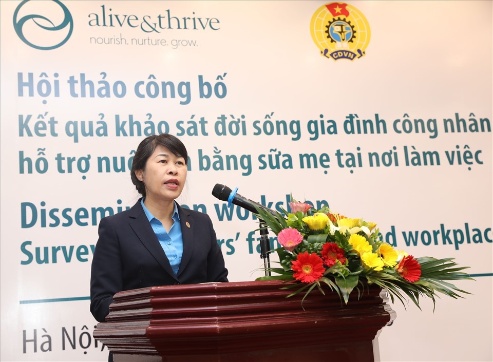 Bà Trịnh Thị Thanh Hằng - Uỷ viên đoàn Chủ tịch, Trưởng Ban Nữ công Tổng LĐLĐ Việt Nam.