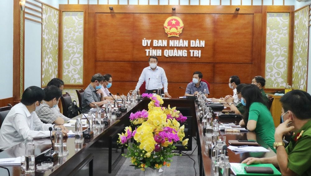 Ông Hà Sỹ Đồng, Phó Chủ tịch Thường trực UBND tỉnh Quảng Trị phát biểu chỉ đạo cuộc họp