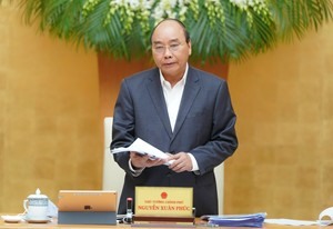 Thủ tướng phát biểu kết luận phiên họp Chính phủ thường kỳ tháng 3/2020. Ảnh: VGP/Quang Hiếu