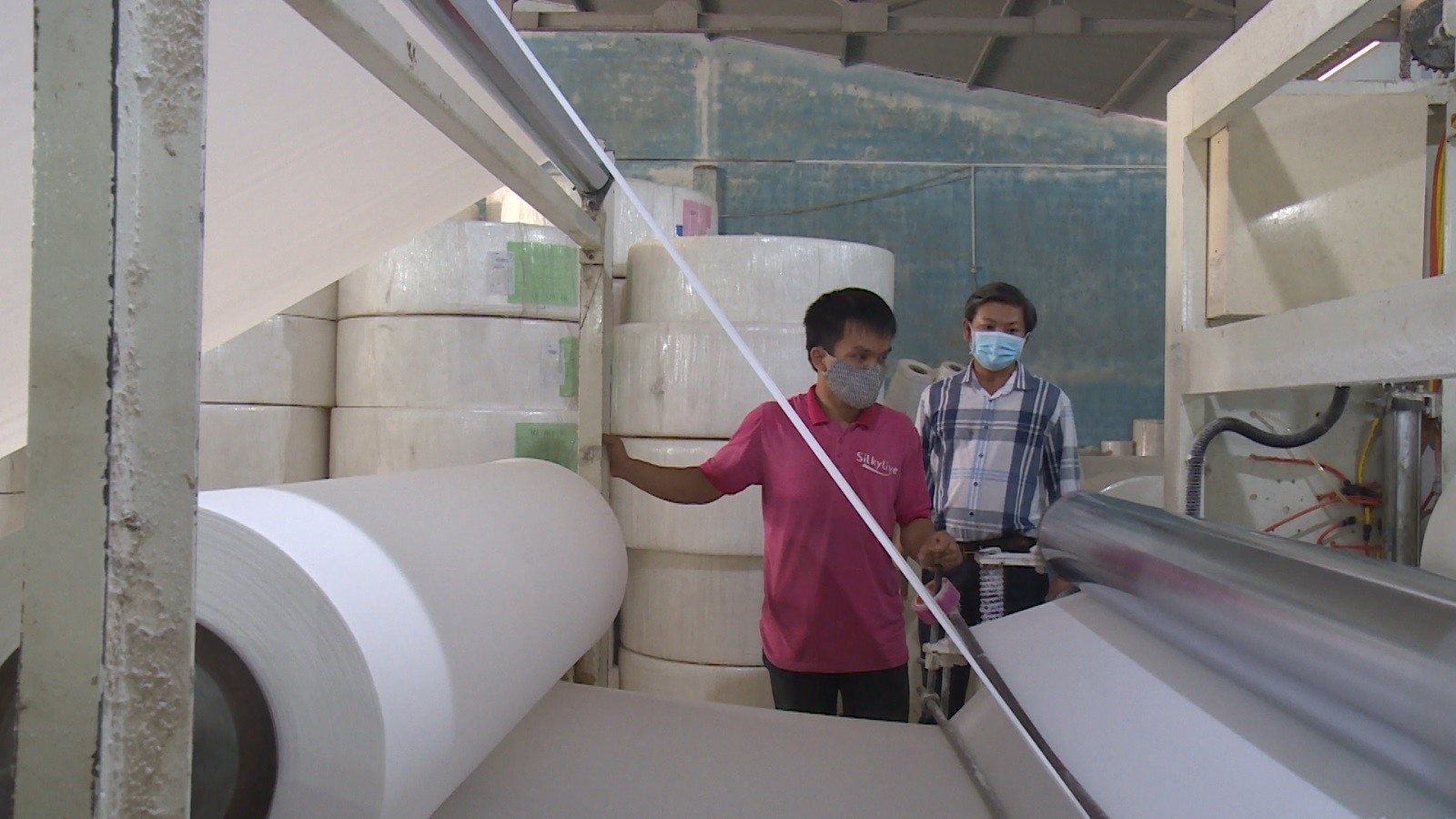 Đổi mới dây chuyền sản xuất giấy tại Công ty TNHH Orchid Quảng Trị