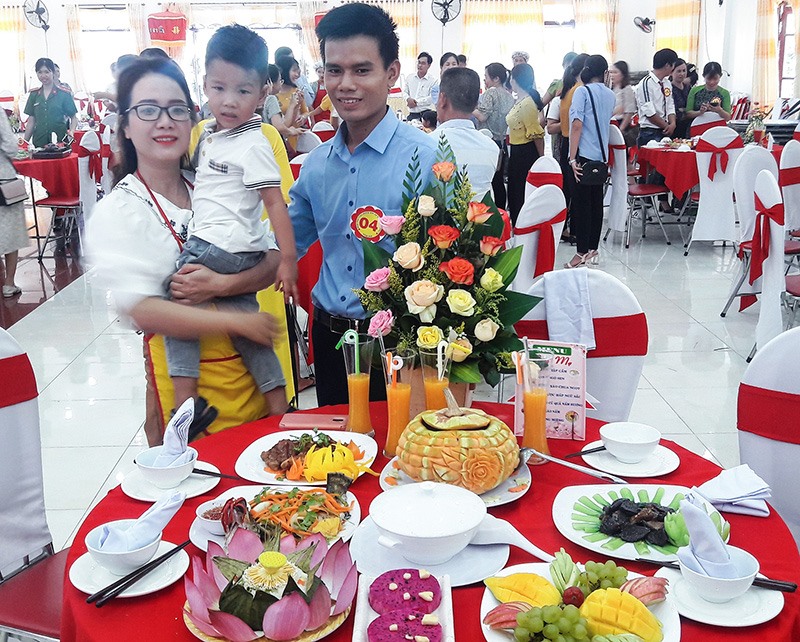 Các địa phương sôi nổi tổ chức các hoạt động ý nghĩa hướng về Ngày Gia đình Việt Nam 28/6. Ảnh: T.L