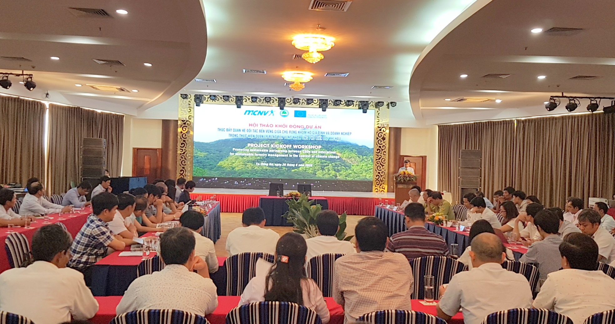 Quang cảnh hội thảo