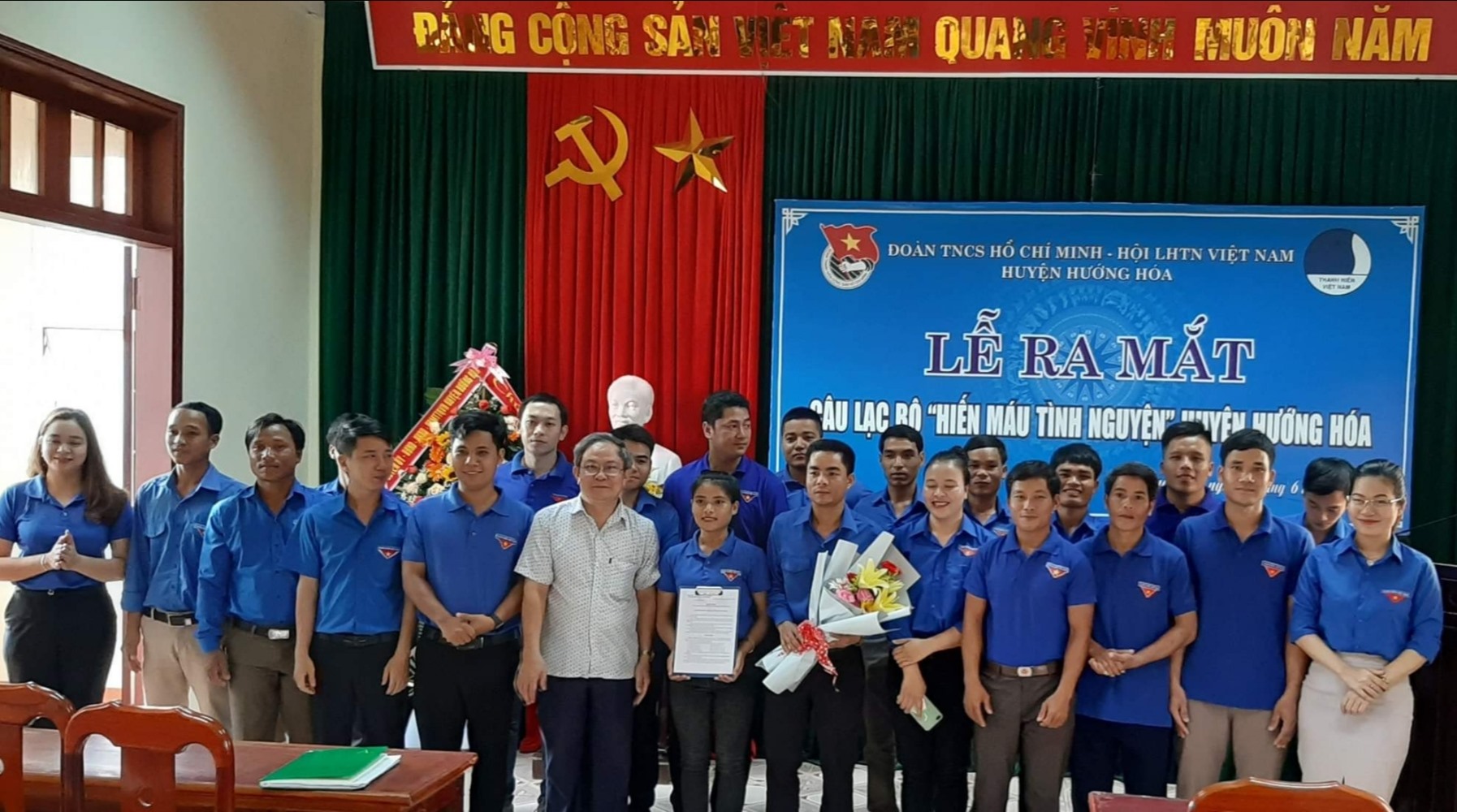 Ra mắt CLB “Hiến máu tình nguyện” huyện Hướng Hóa- Ảnh: KKS