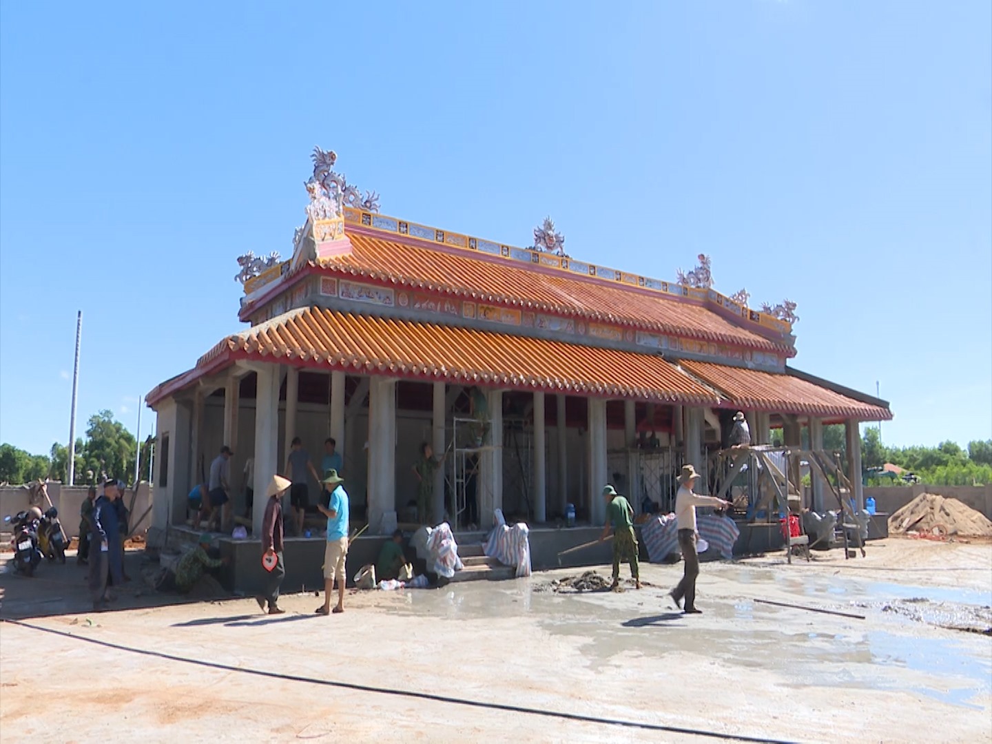 Đền thờ vua Hàm Nghi tại thôn Mai Đàn, xã Cam Chính, Cam Lộ