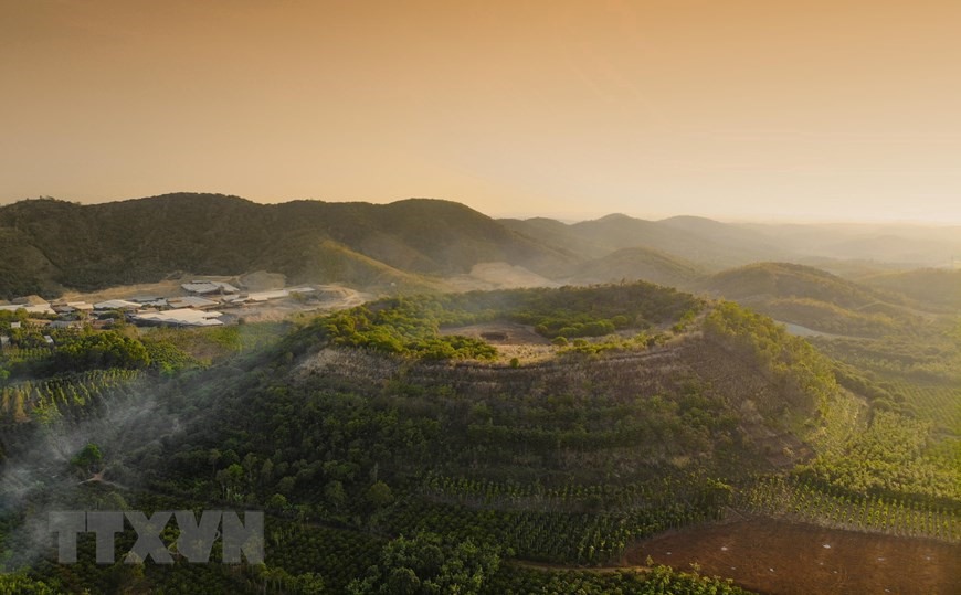 Núi lửa Băng Mo, thị trấn Ea T’ling, huyện Cư Jút, tỉnh Đắk Nông. (Ảnh: TTXVN phát)