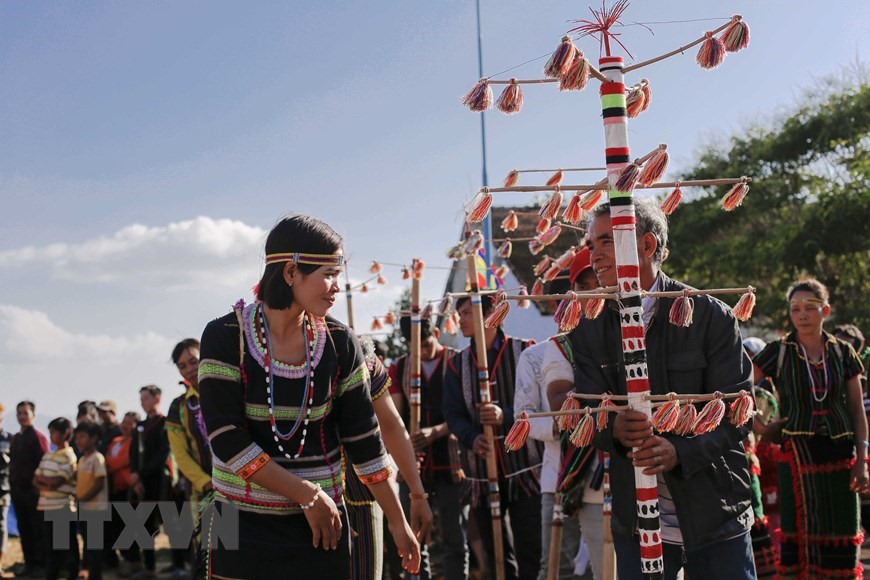 Lễ hội Iun Jông, hay còn gọi là lễ gắn kết tình thân của người Mạ, một dân tộc bản địa sinh sống lâu đời trên địa bàn tỉnh Đắk Nông. (Ảnh: TTXVN phát)