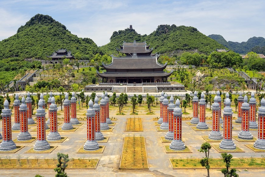 Vườn Cột kinh - điểm nhấn của Chùa Tam Chúc được khánh thành năm 2020.