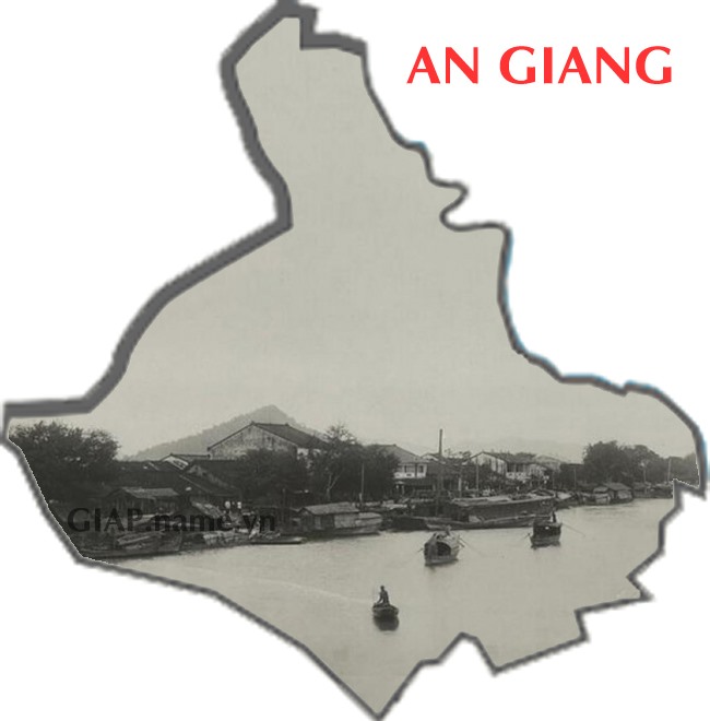 Trong ảnh là phong cảnh ở Châu Đốc chụp khoảng năm 1920-1929, phía xa là núi Sam nổi tiếng của Châu Đốc.