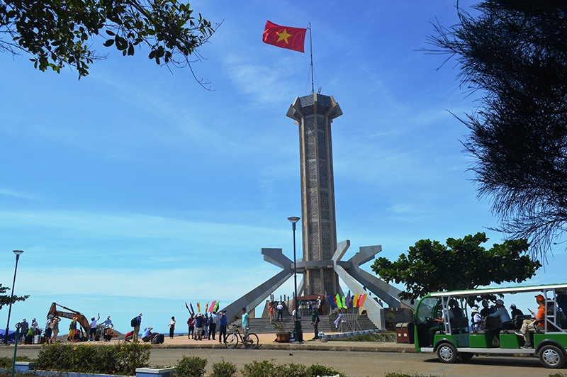 Cột cờ đảo Cồn Cỏ. Ảnh: Đức Việt
