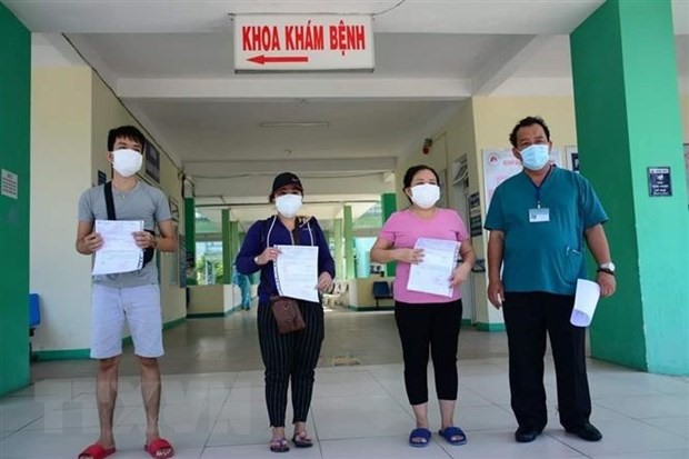 Các bệnh nhân được công bố khỏi bệnh tại Bệnh viện Phổi Đà Nẵng. Ảnh minh họa. (Ảnh: TTXVN phát)