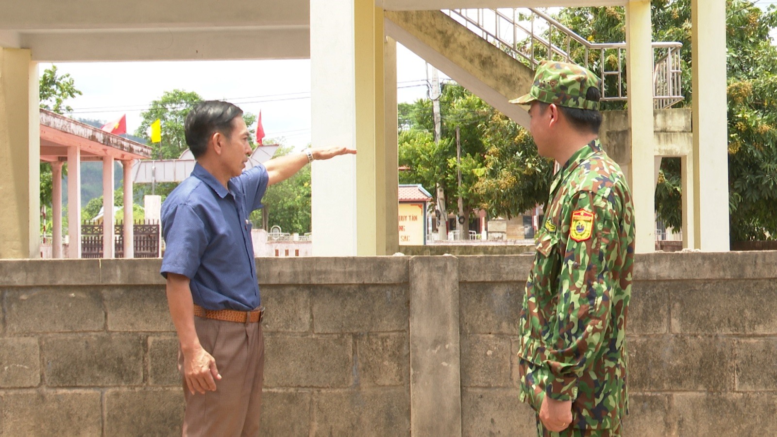 Ông Trần Thanh Ngọc ở khóm Duy Tân cho biết: đỉnh lũ của năm 2019 chia cắt khu vực, nếu chủ quan sẽ gây nhiều thương vong cho bà con