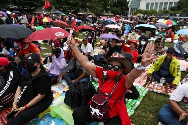 Người biểu tình kêu gọi cải cách chế độ quân chủ ở thủ đô Bangkok hôm 19-9.