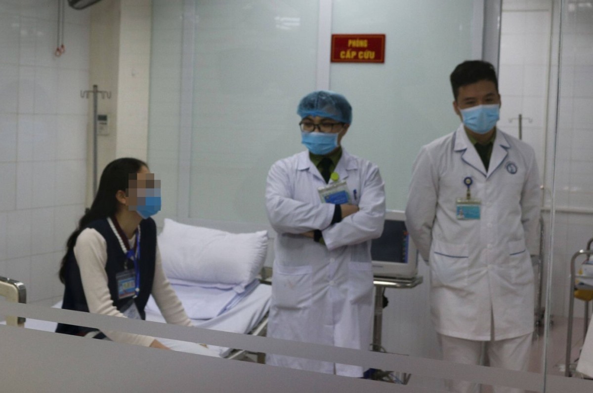 Một trong những người đầu tiên tiêm thử nghiệm vaccine COVID-19 Việt Nam liều cao nhất 75mcg. (Ảnh: Vũ Nga)