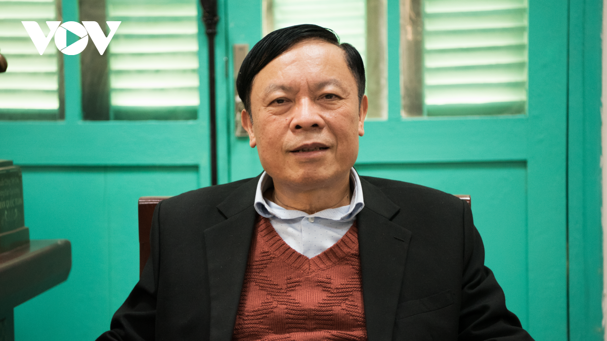 “Việc xem xét trường hợp đặc biệt không đặt vấn đề vì thiếu cán bộ hoặc lý do nào khác, tất cả cũng vì sự lớn mạnh của Đảng, đảm bảo cho Đảng ta thực sự vững mạnh, đủ sức lãnh đạo đất nước phát triển trong giai đoạn mới“.(Ảnh: Thi Uyên)