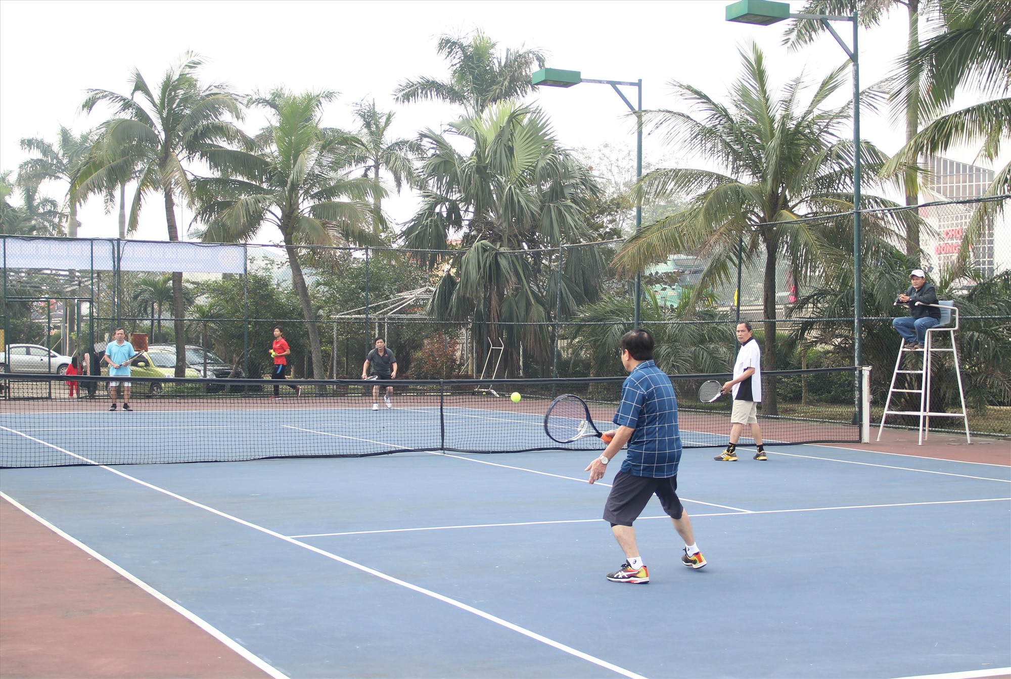 Giải Quần vợt tỉnh tạo sân chơi thiết thực, ý nghĩa cho những người yêu thích môn quần vợt - Ảnh: M.Đ