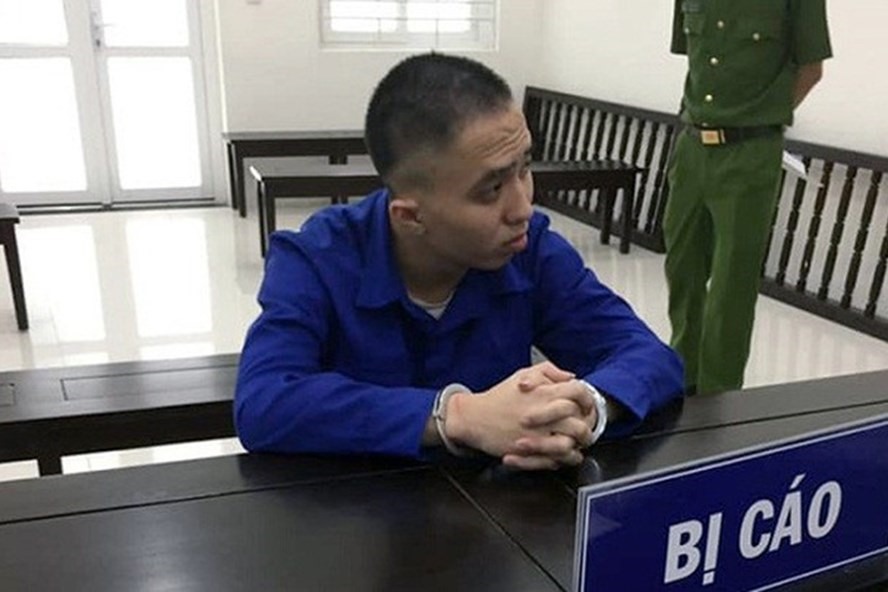 Nguyễn Văn Mạnh đã phải lĩnh án 7 năm tù vì yêu bạn gái nhí. Ảnh: TĐ