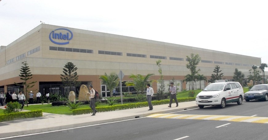 Nhà máy lắp ráp và kiểm định chip của Công ty Intel (Mỹ) tại Khu công nghệ cao TP Hồ Chí Minh. (Ảnh: Hoàng Hải/TTXVN)