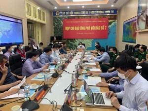 Phó Thủ tướng Lê Văn Thành chủ trì cuộc họp Ban Chỉ đạo Ban chỉ đạo Quốc gia phòng chống thiên tai triển khai công tác phòng chống mưa bão. Ảnh VGP/Đức Tuân