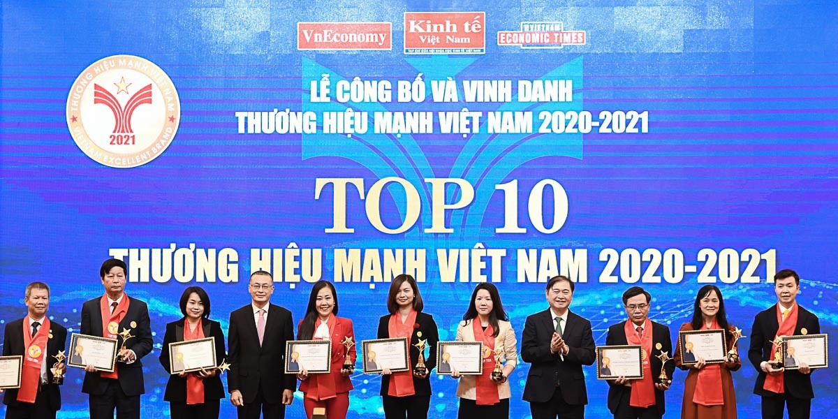 Lễ công bố của Chương trình vinh danh Thương hiệu mạnh Việt Nam 2020-2021. Ảnh: VGP/Minh Thi