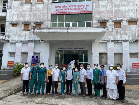 Đoàn công tác của Bệnh viện Chợ Rẫy đã lên đường đến hỗ trợ tỉnh Cà Mau chống dịch.