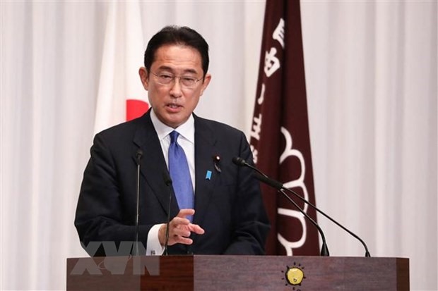 Tân Thủ tướng Nhật Bản Fumio Kishida trong cuộc họp báo tại Tokyo ngày 29/9. (Ảnh: AFP/TTXVN)