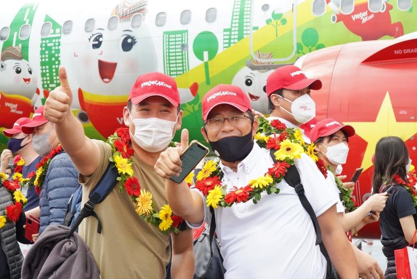 Du khách bày tỏ niềm vui khi đặt chân đến Phú Quốc