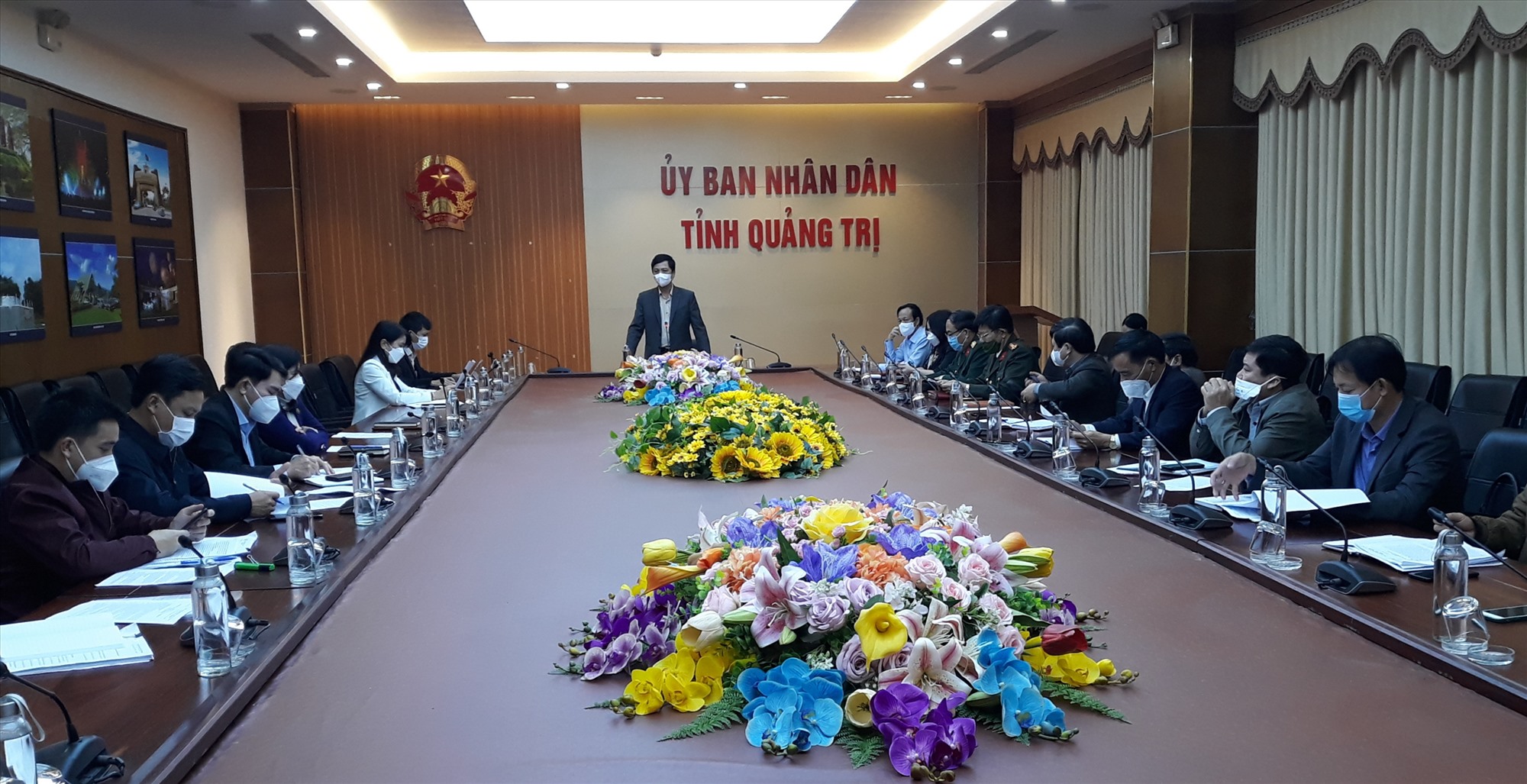 Phó Chủ tịch UBND tỉnh Hoàng Nam phát biểu tại buổi làm việc - Ảnh: N.V