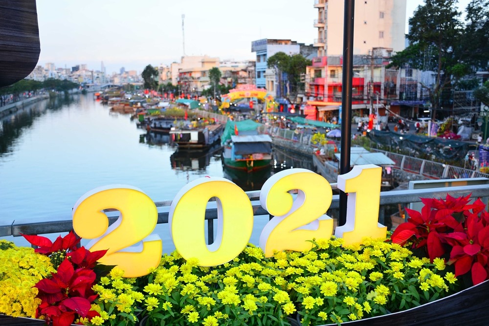 Năm 2021, TP Hồ Chí Minh đã nâng cấp chợ hoa Xuân “Trên bến dưới thuyền” là sự kiện cấp thành phố.