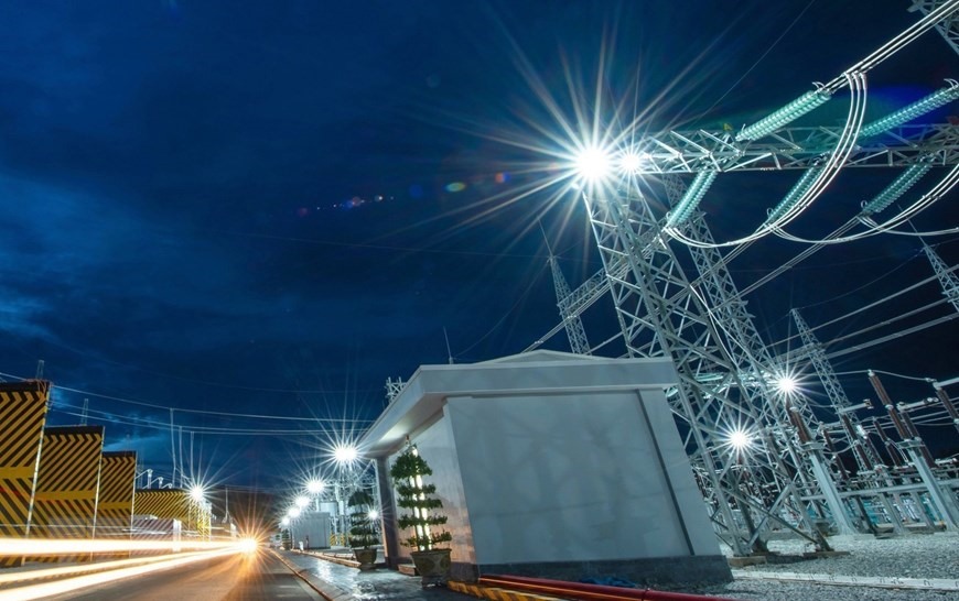 Ngày 29/9/2020, Tập đoàn Trung Nam (Trungnam Group) đóng điện thành công Trạm biến áp và đường dây 220/500kV kết hợp điện Mặt Trời Trung Nam Thuận Nam phục vụ phát triển hệ thống truyền tải điện của tỉnh Ninh Thuận cũng như khu vực lân cận và xa hơn là toàn bộ hạ tầng truyền tải điện quốc gia. (Nguồn: TTXVN)