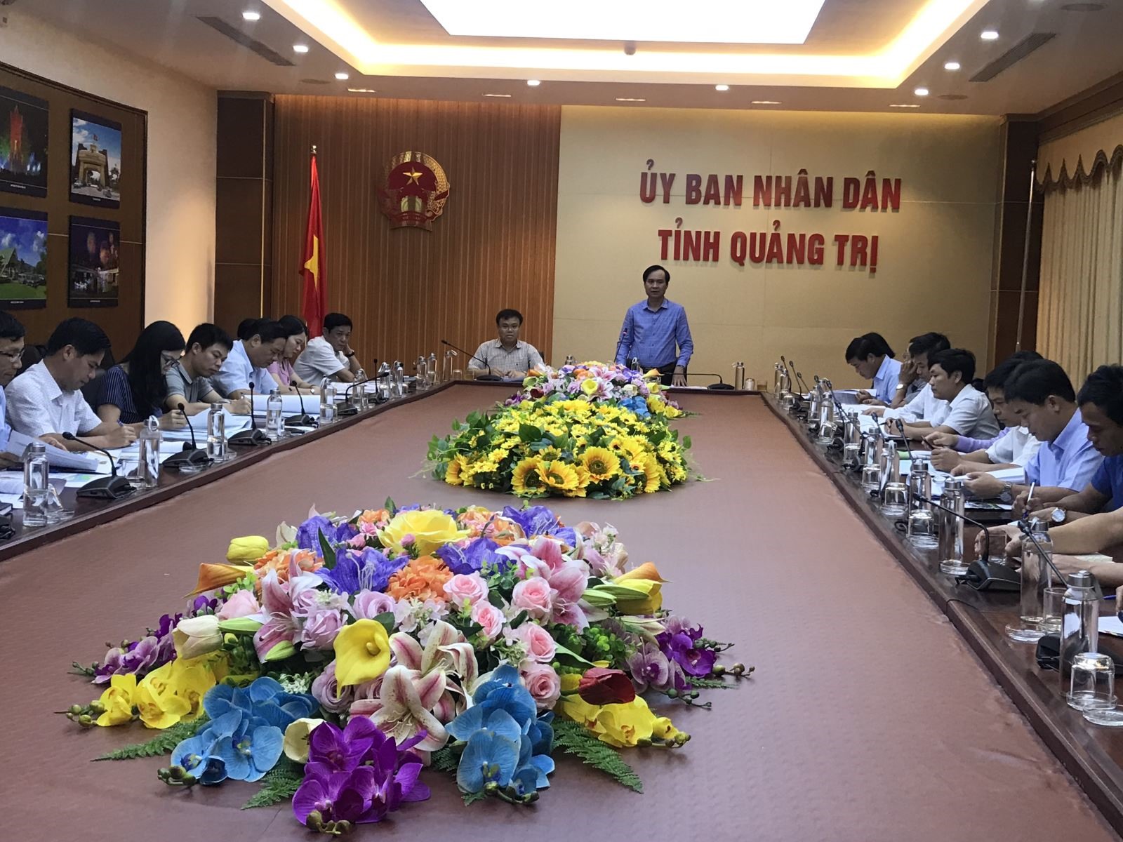 Chủ tịch UBND tỉnh Võ Văn Hưng phát biểu tại buổi làm việc