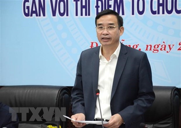 Chủ tịch UBND thành phố Đà Nẵng Lê Trung Chinh phát biểu tại Hội thảo. (Ảnh: Quốc Dũng/TTXVN)