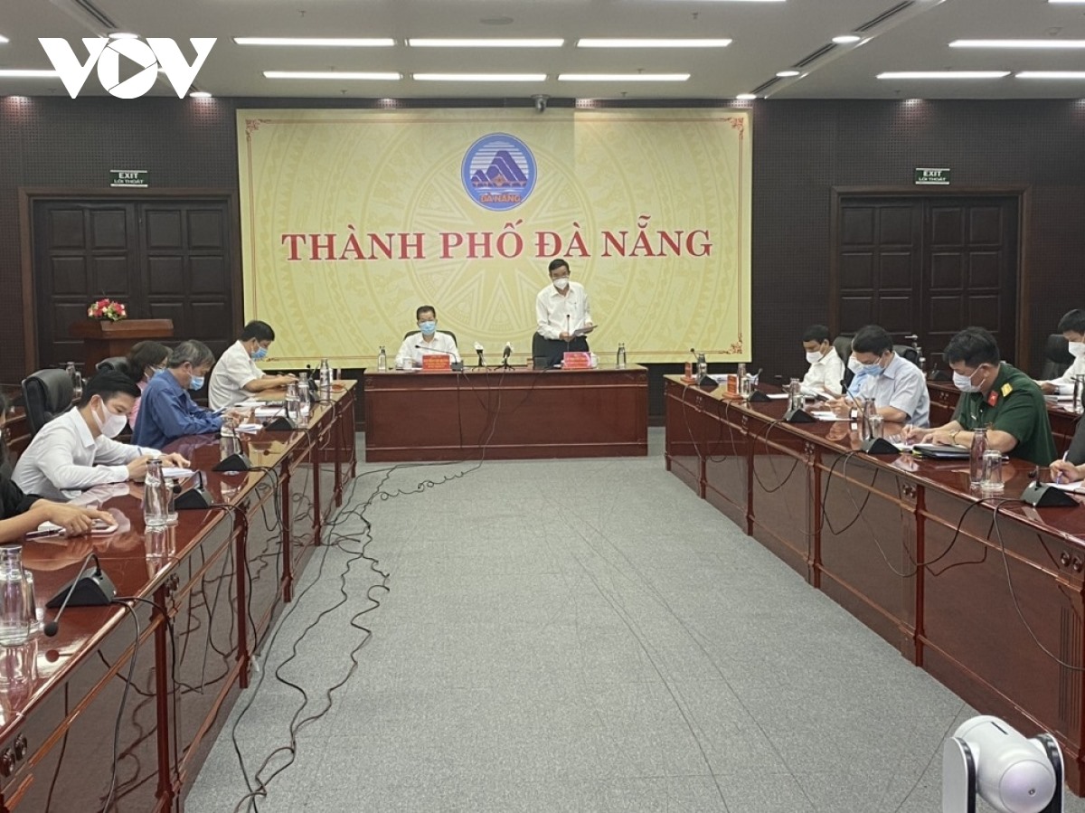 Cuộc họp giao ban Ban Chỉ đạo phòng chống dịch Covid-19 thành phố Đà Nẵng chiều 26/5.