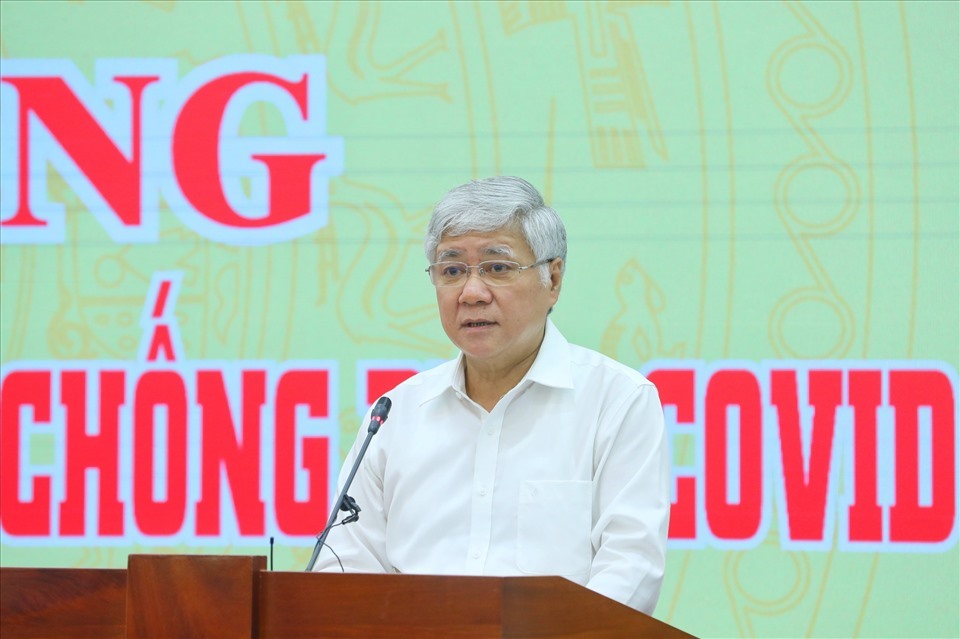 Chủ tịch Uỷ ban Trung ương MTTQ Việt Nam Đỗ Văn Chiến phát động đợt cao điểm quyên góp. Ảnh: Hải Nguyễn