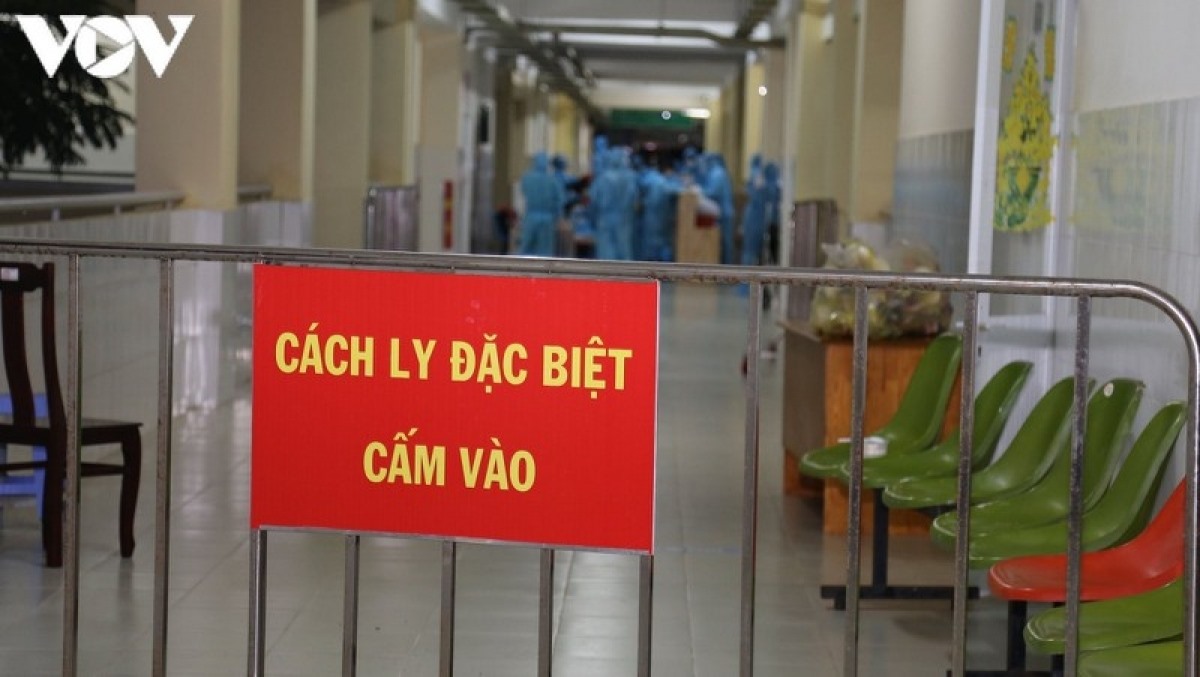 Việt Nam có thêm 1.112 ca mắc COVID-19 trong 6 giờ qua.