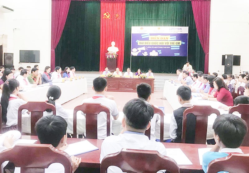 Diễn đàn “Đại biểu Quốc hội với trẻ em” tỉnh Quảng Trị - Ảnh: T.L