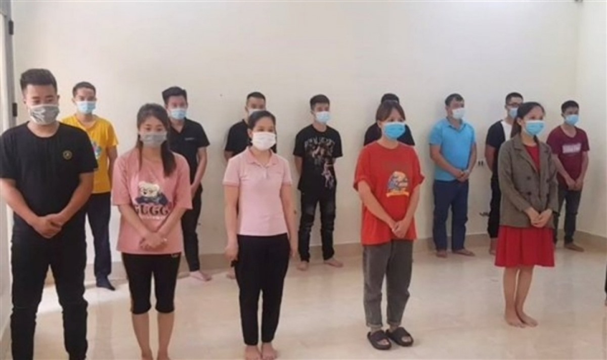 12 bị can bị VKSND TP Bắc Ninh khỏi tố về tội “Làm giả tài liệu của cơ quan, tổ chức”. (Ảnh: VKSND TP Bắc Ninh).