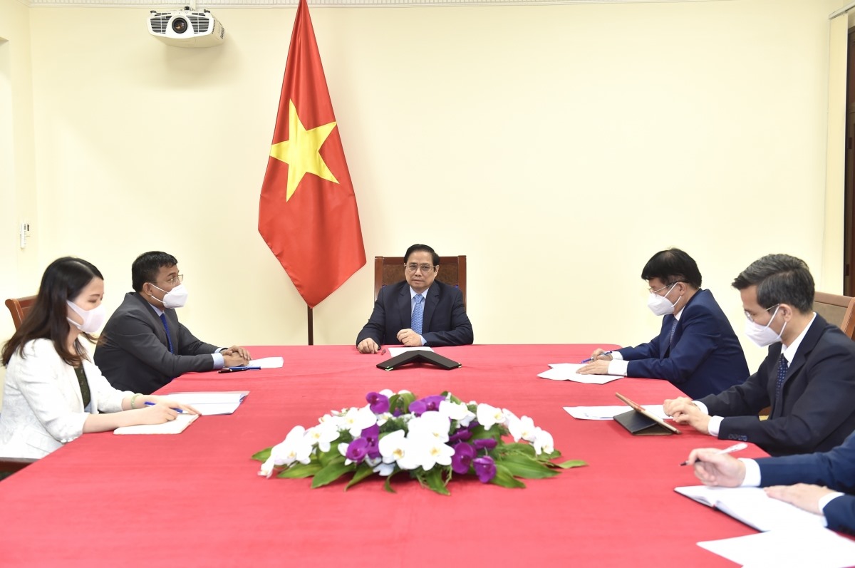Thủ tướng Chính phủ Phạm Minh Chính đã có cuộc điện đàm với Chủ tịch, Giám đốc điều hành Công ty Pfizer, ông Albert Bourla.