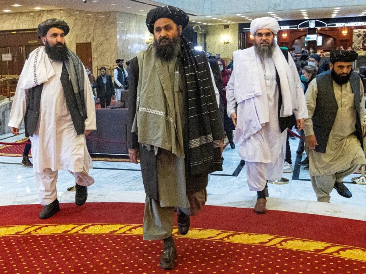 Các nhà đàm phán của Taliban tại hội nghị hòa bình Afghanistan ở Moscow, Nga hồi tháng 3/2021. Ảnh: REUTERS.